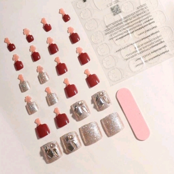 Rhinestone & Glitter Press on Toenails - Picture 4 of 12